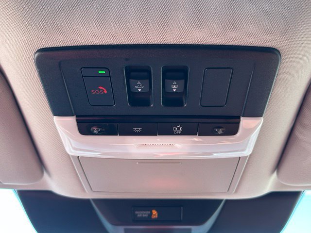 Certified 2025 Nissan Pathfinder Platinum AWD/4WD image 31