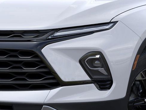 New 2026 Chevrolet Blazer LT image 11