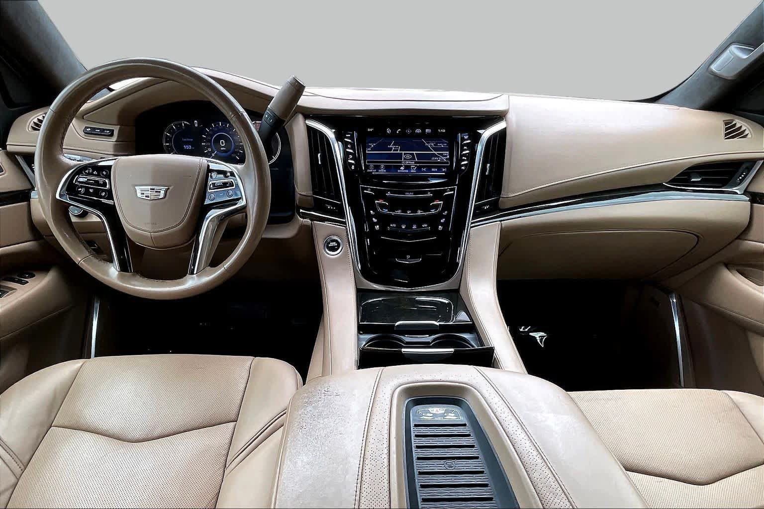 Used 2019 Cadillac Escalade Platinum RWD image 15