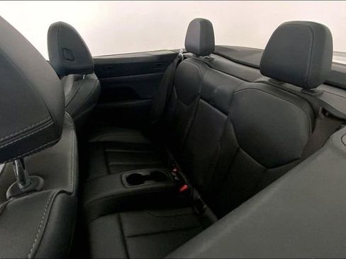 Used 2024 BMW 430i Convertible RWD image 12