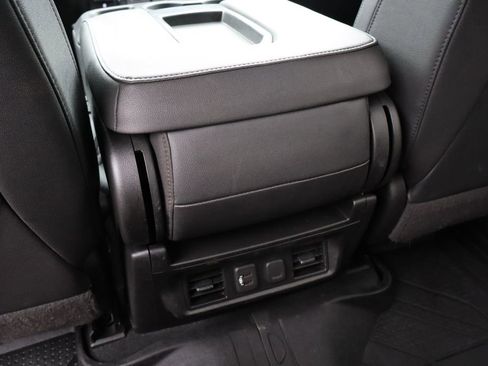 Used 2021 Chevrolet Silverado 1500 LT w/ Convenience Package II image 41