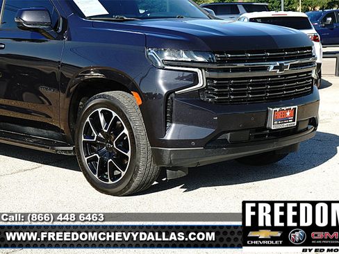 Used 2022 Chevrolet Tahoe RST w/ Luxury Package AWD/4WD image 43