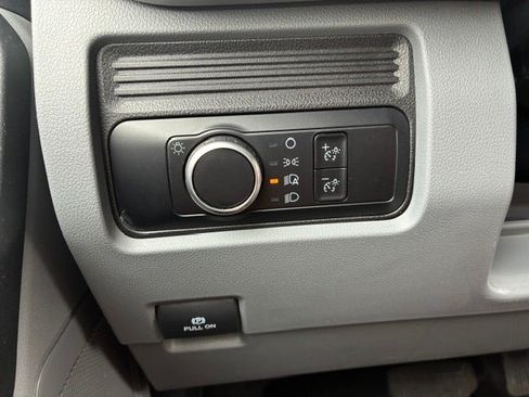 Used 2023 Ford F350 XL AWD/4WD image 23