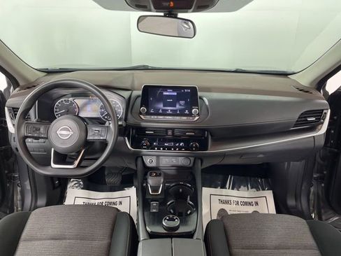 Used 2023 Nissan Rogue SV image 37