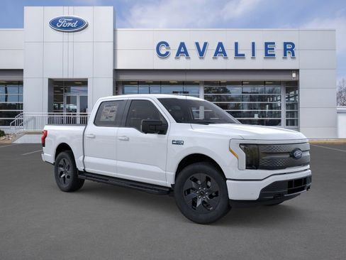 New 2025 Ford F150 Lightning Flash AWD/4WD image 7