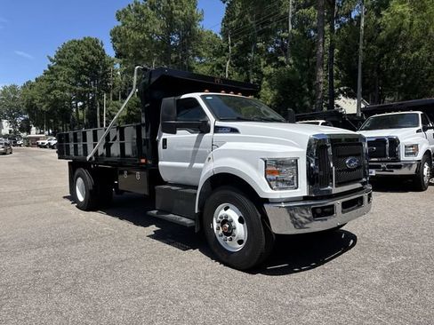New 2027 Ford F750 2WD Regular Cab Super Duty image 2