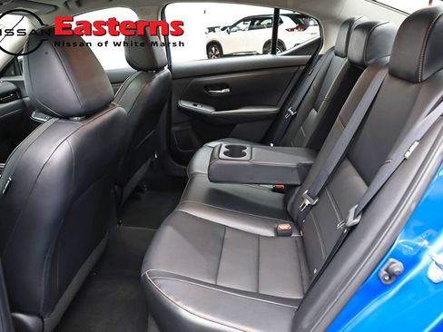 Used 2022 Nissan Sentra SR w/ SR Premium Package FWD image 21