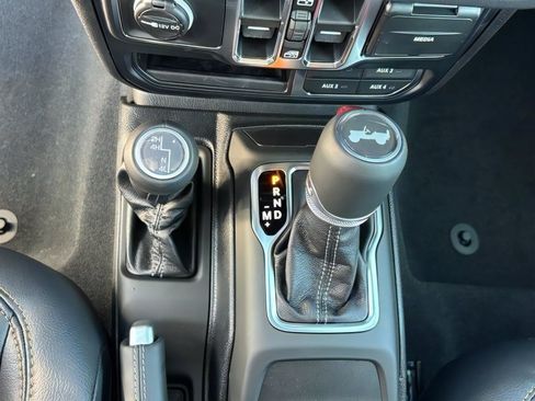 New 2026 Jeep Wrangler Unlimited Sahara AWD/4WD image 16