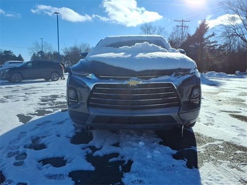 Certified 2022 Chevrolet Blazer Premier image 2