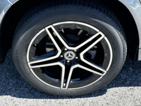 Certified 2024 Mercedes-Benz GLS 450 4MATIC image 21