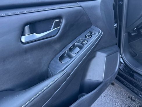 Used 2025 Nissan Sentra SV w/ All-Weather Package image 14