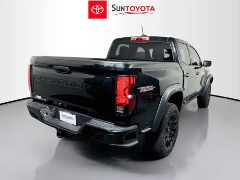 Used 2023 Chevrolet Colorado Trail Boss w/ Advanced Trailering Package AWD/4WD image 4