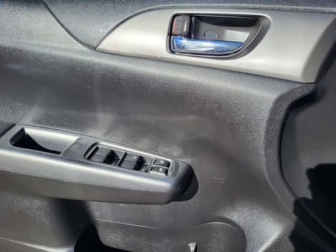 Used 2011 Subaru Impreza 2.5i Premium w/ PWR Moonroof Value Pkg image 16