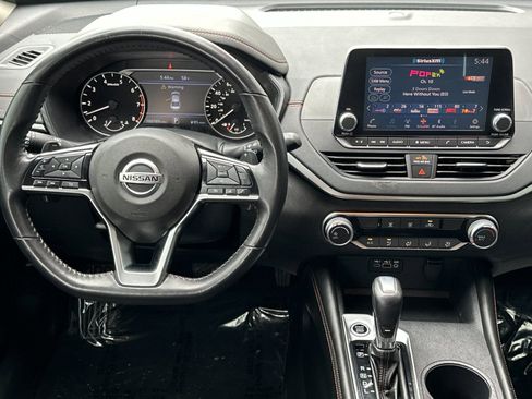 Used 2020 Nissan Altima 2.5 SR AWD/4WD image 13