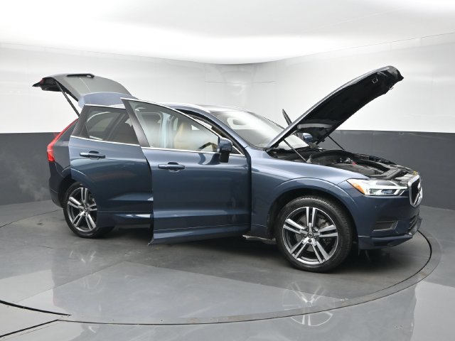 Used 2020 Volvo XC60 T6 Momentum w/ Protection Package Premier AWD/4WD image 49