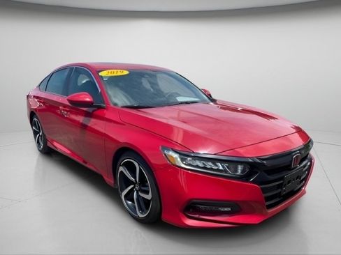 Used 2019 Honda Accord Sport image 5