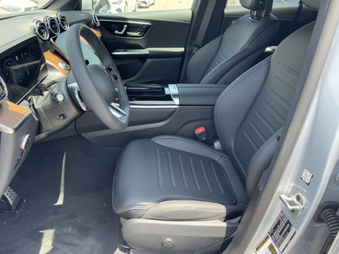 New 2025 Mercedes-Benz GLC 350e 4MATIC image 20