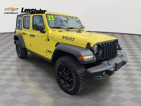 Used 2023 Jeep Wrangler Unlimited w/ Cold Weather Group AWD/4WD image 7