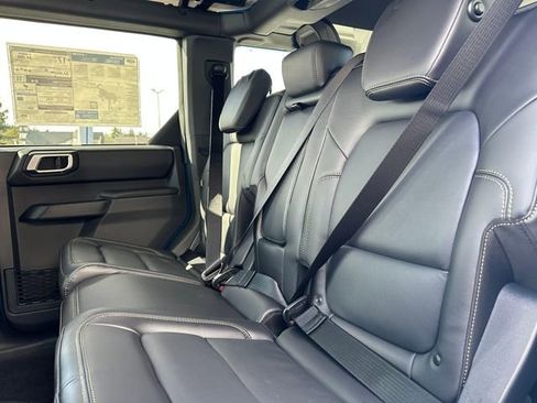 New 2026 Ford Bronco Badlands image 22