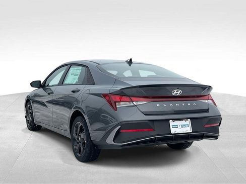 New 2026 Hyundai Elantra Sport FWD image 3
