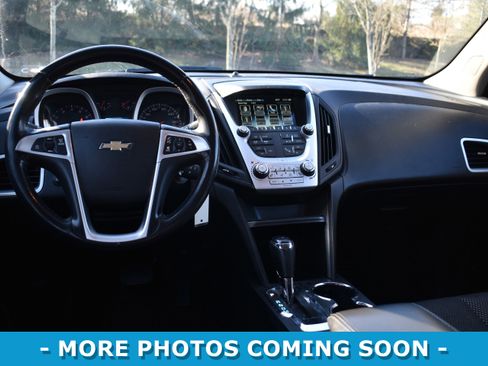 Used 2017 Chevrolet Equinox LT w/ Convenience Package image 8
