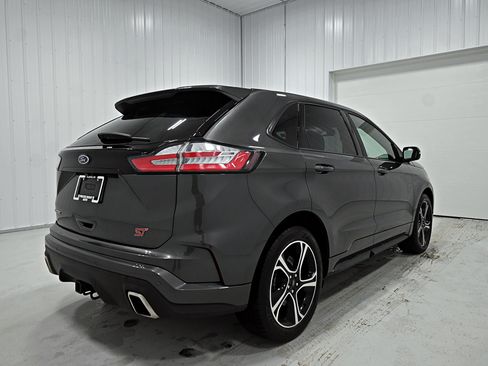Used 2019 Ford Edge ST w/ Convenience Package AWD/4WD image 39