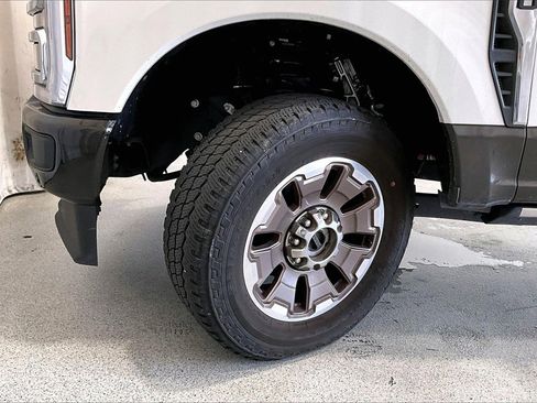 Used 2025 Ford F350 King Ranch image 20