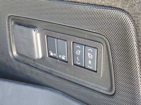 Used 2025 Cadillac Escalade Sport w/ Touring Package AWD/4WD image 20