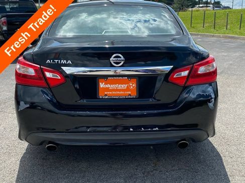 Used 2016 Nissan Altima 2.5 S w/ Power Driver Seat Package FWD image 7