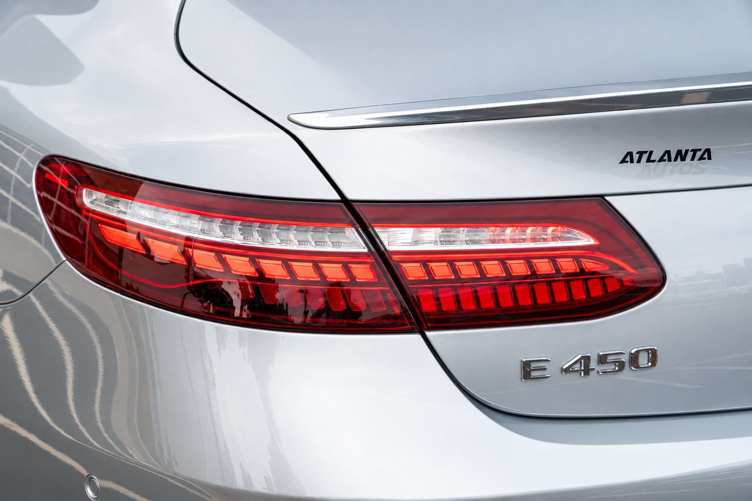 Used 2023 Mercedes-Benz E 450 Coupe image 25