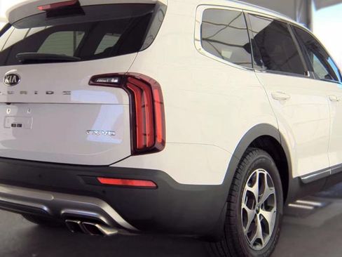 Used 2020 Kia Telluride EX FWD image 6