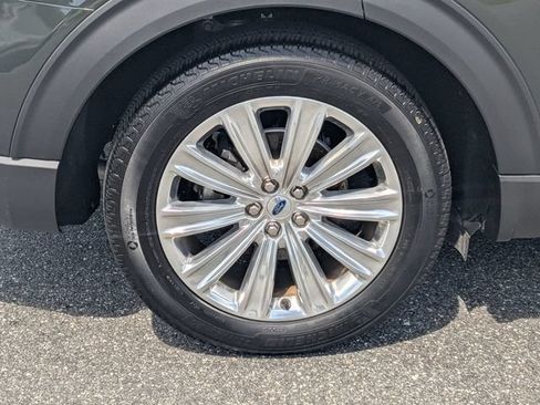 Certified 2024 Ford Explorer Limited w/ Limited Technology Package RWD image 10