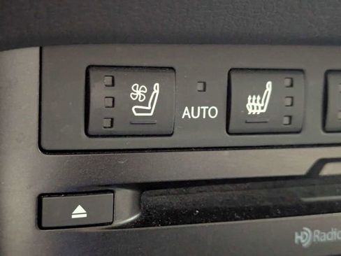 Used 2020 Lexus ES 350 w/ Premium Package FWD image 17