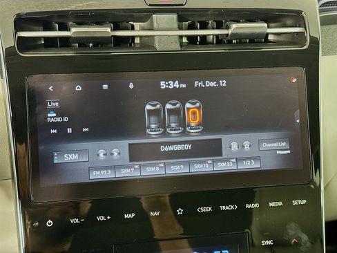 Certified 2023 Hyundai Tucson Limited image 15