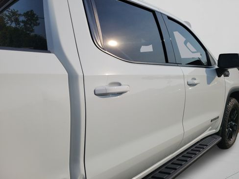 Used 2023 GMC Sierra 1500 Elevation AWD/4WD image 18