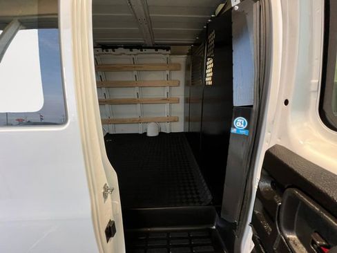 Used 2024 Chevrolet Express 2500 w/ Driver Convenience Package image 11