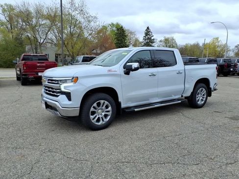 New 2026 Chevrolet Silverado 1500 LTZ w/ LTZ Premium Package AWD/4WD image 7