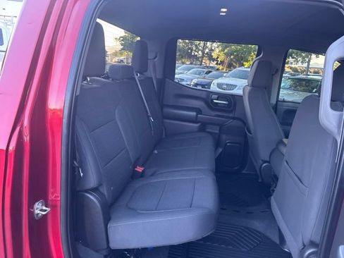 Used 2021 Chevrolet Silverado 1500 LT AWD/4WD image 36
