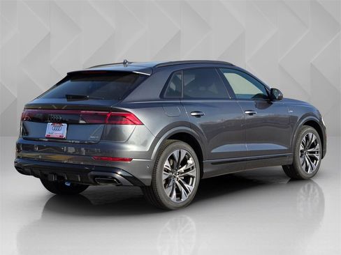 New 2026 Audi Q8 Premium Plus image 6