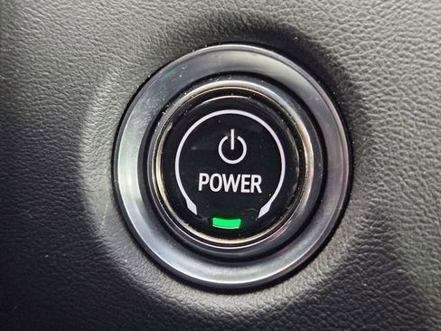 Certified 2024 Cadillac Lyriq Luxury image 23