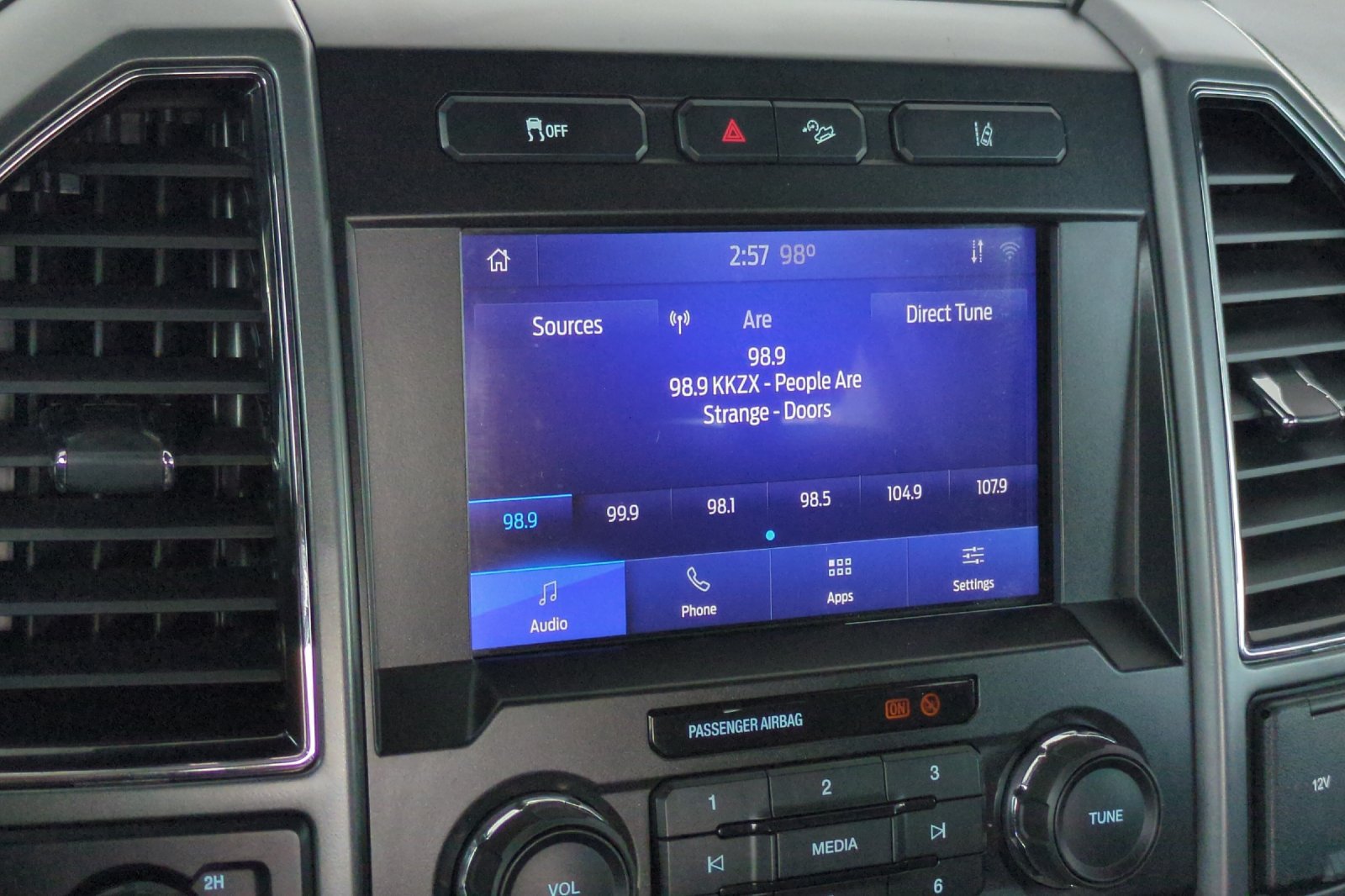 Used 2020 Ford F250 XLT w/ XLT Value Package AWD/4WD image 25