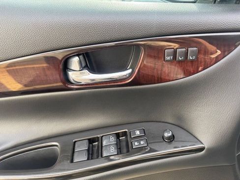 Used 2014 INFINITI QX50 Journey image 12