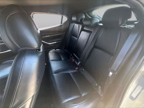 Used 2024 MAZDA MAZDA3 s FWD image 19