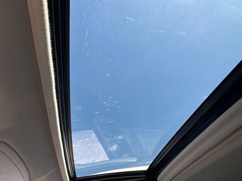 Used 2017 Toyota RAV4 Limited w/ Advanced Technology Package image 28