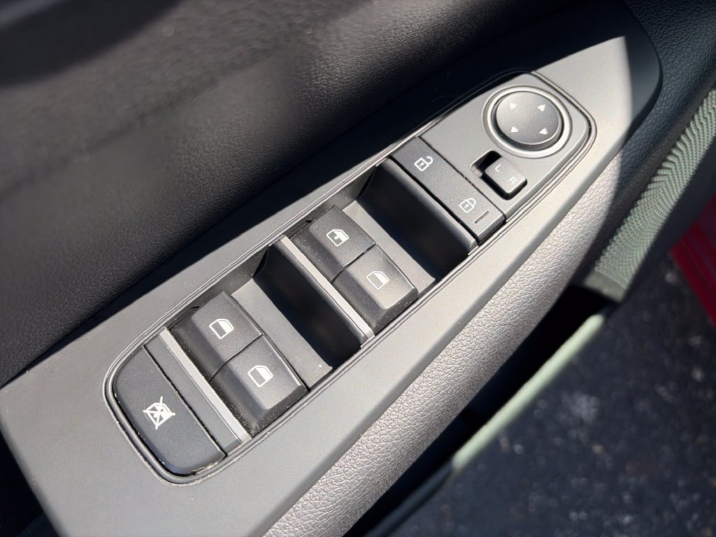 Used 2021 Kia Forte LXS FWD image 16
