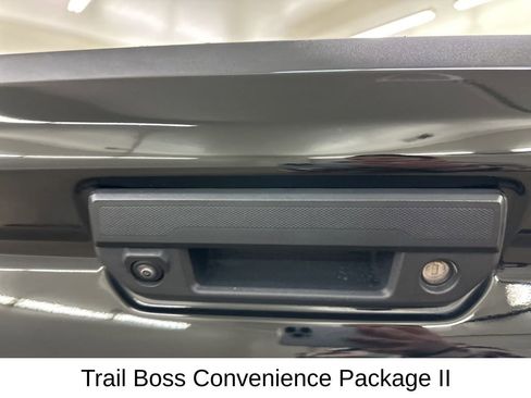 Used 2024 Chevrolet Colorado Trail Boss w/ Advanced Trailering Package image 16