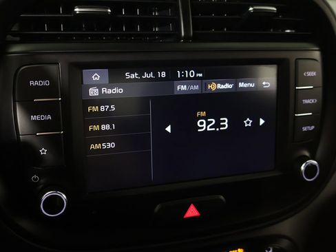 Certified 2025 Kia Soul LX FWD image 39