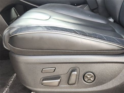 Used 2020 Hyundai Palisade Limited image 17