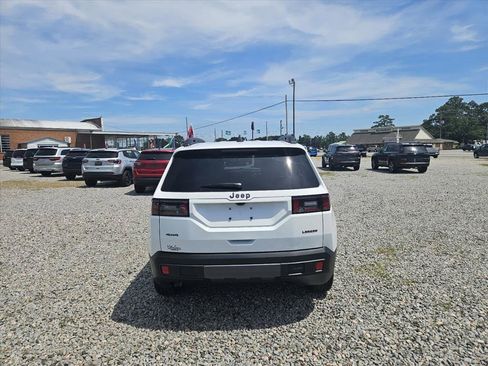 New 2026 Jeep Cherokee Laredo AWD/4WD image 6