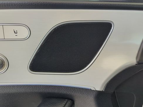 Used 2024 Mercedes-Benz GLE 350 4MATIC image 10